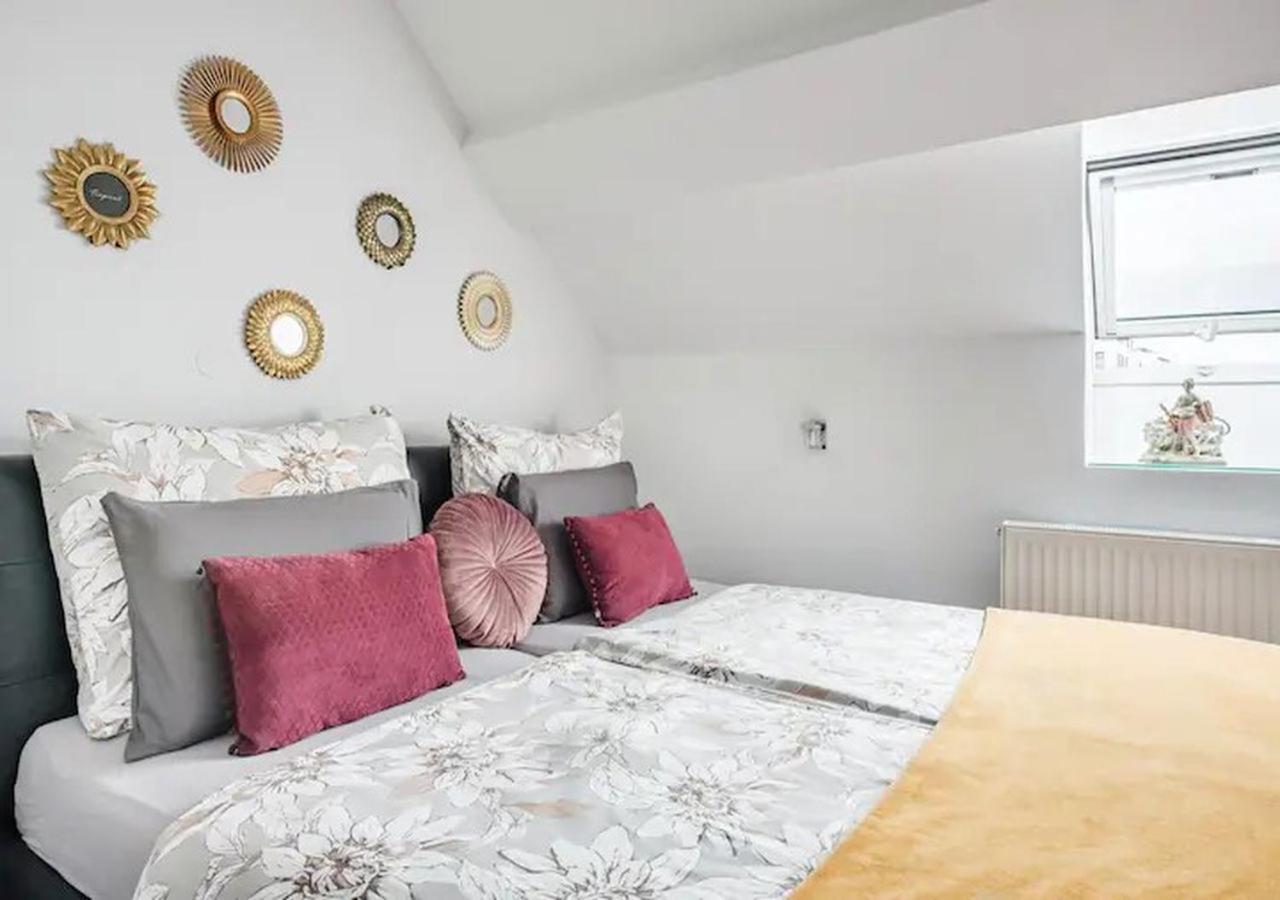 Blissful Loft Tivoli Apartamento Liubliana Exterior foto